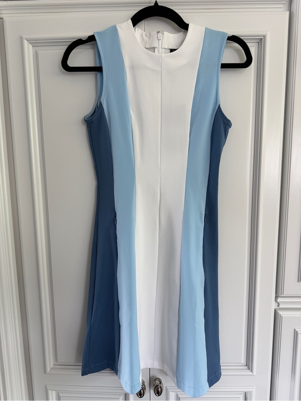 J.Lindeberg Jasmin Sleeveless Colorblock Dress in Airy Blue